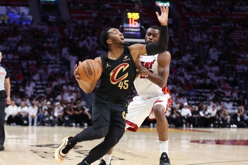 Cavs swak sa East semis
