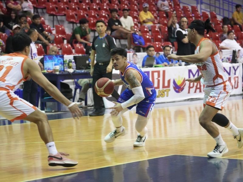 San Juan Knights Dominate Caloocan, Extend Unbeaten Streak in MPBL!