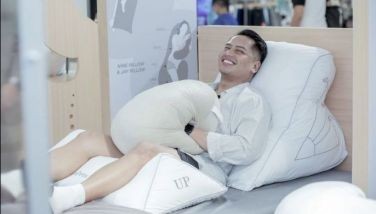 Sleep talk: When is the right time to change pillows?