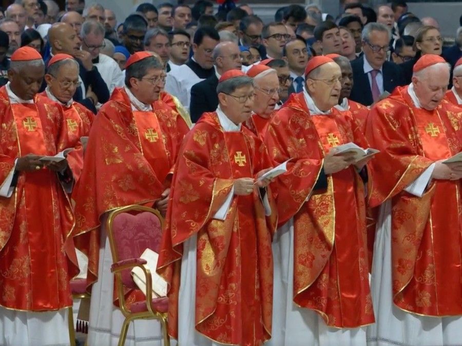 Cardinals hold last mass before conclave to elect pope