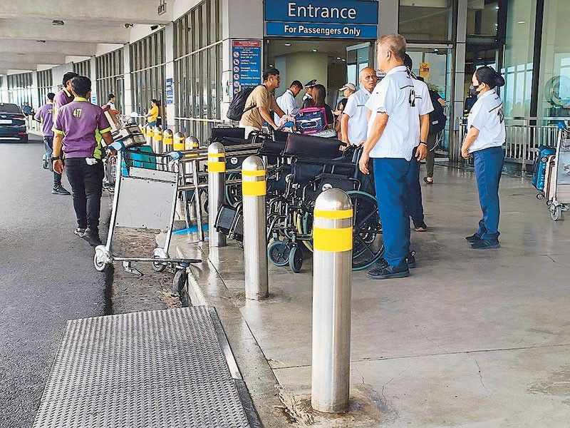 Notes on the beat: What went wrong with NAIA&acirc;��s bollards?