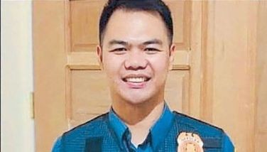Vlogger cop kicked out of PNP