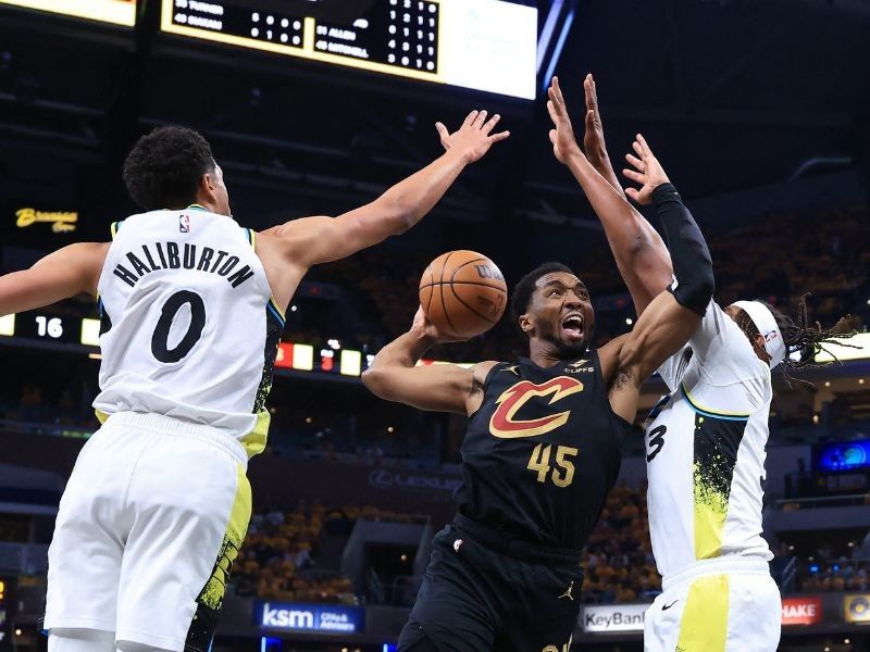 Mitchell magic as Cavs down Pacers