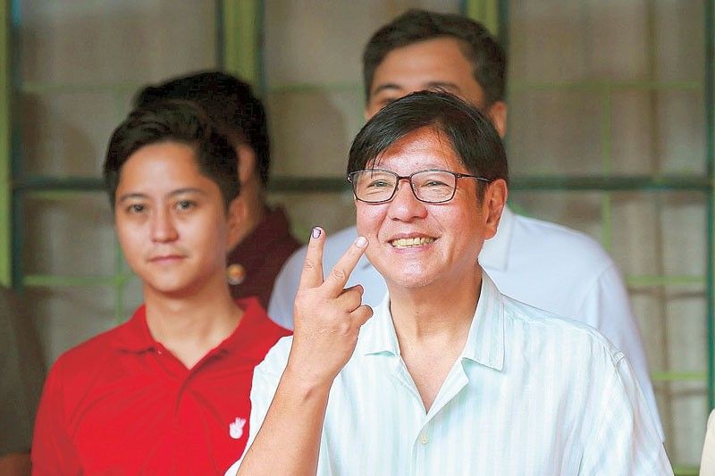 Marcos not spared from vote machine glitch