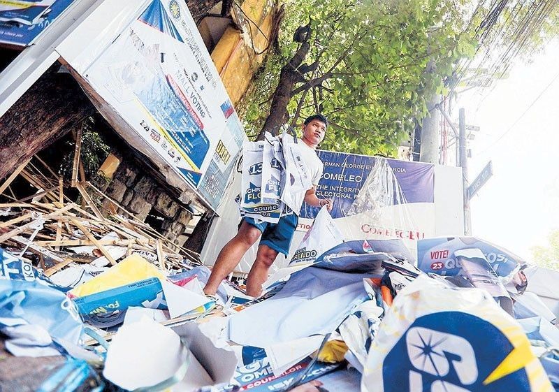 ‘Disqualify candidates leaving cluttered posters’