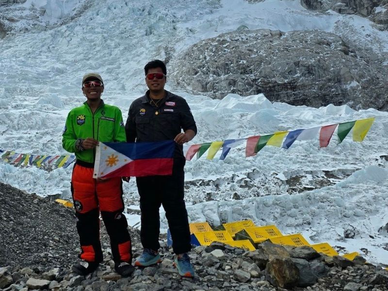 Three more Filipinos successfully reach Mt. Everest summit