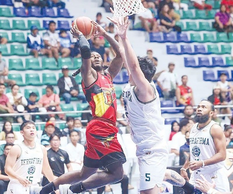 Dyip kinalawang sa Beermen