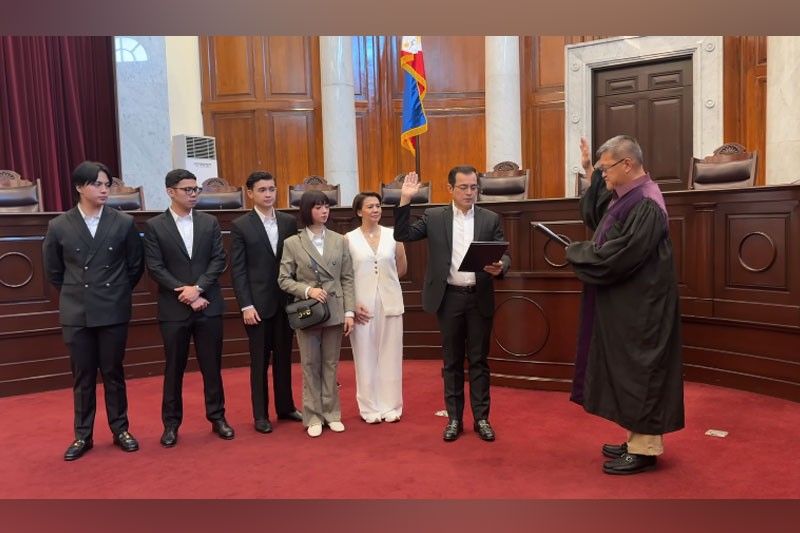 Isko nanumpa kay SC Justice Kho