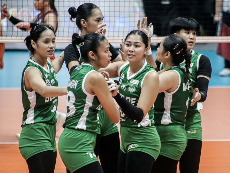 Lady Blazers get back at Lady Knights, enter semis