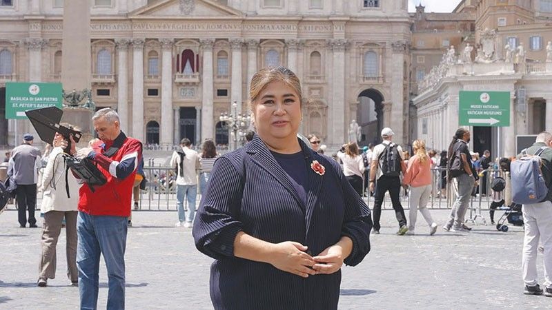 Jessica Soho, nabasbasan ni Pope Leo