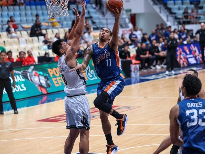 Bolts arrest skid, rout Bossing