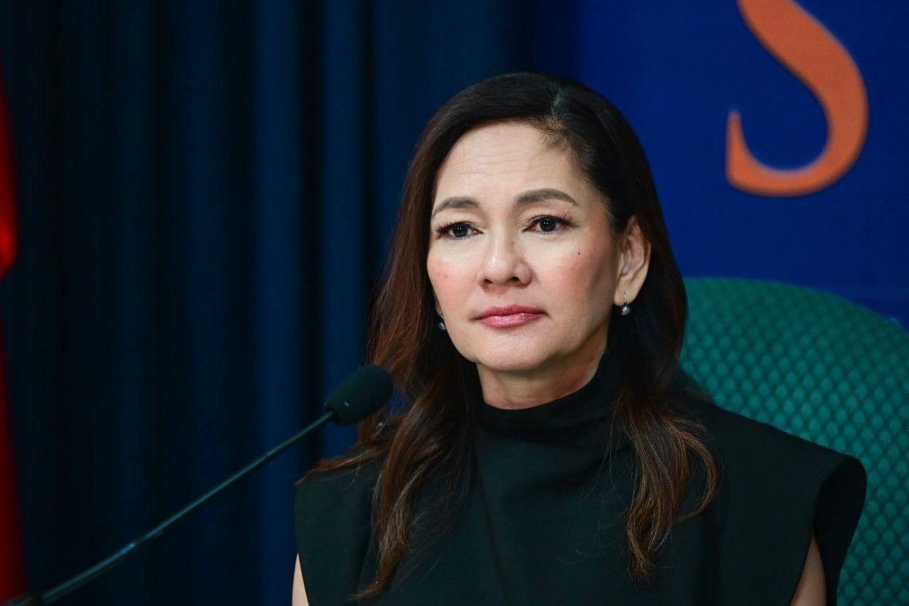 Standard-bearer? Hontiveros says she’s open to it