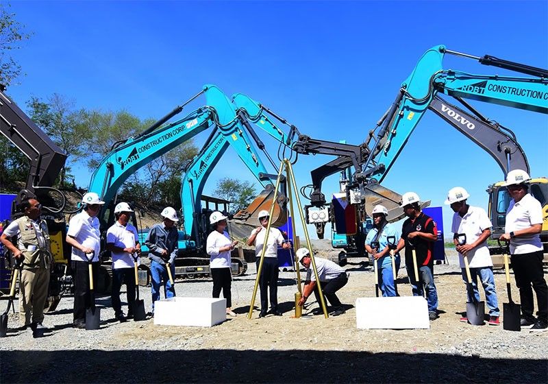 Marcos leads groundbreaking of Pangasinan dam