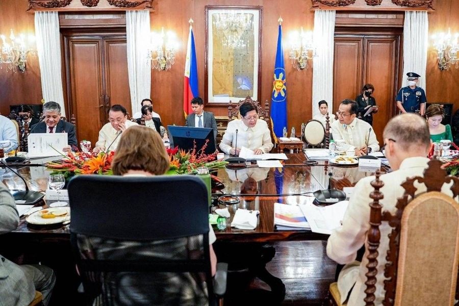 Safe from the axe: Marcos’ top economic minds stay on