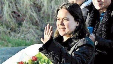 Sara departs for Qatar, Netherlands