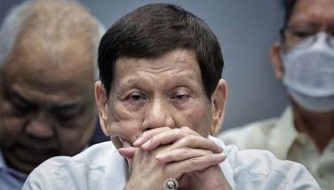Duterte discussing oath-taking with lawyers