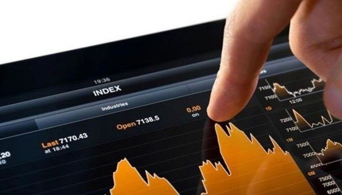 PSEi slips ahead of May inflation release