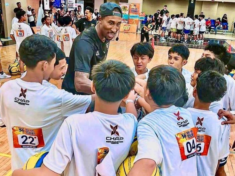 Rondae Hollis-Jefferson spearheads TNT's free basketball camp
