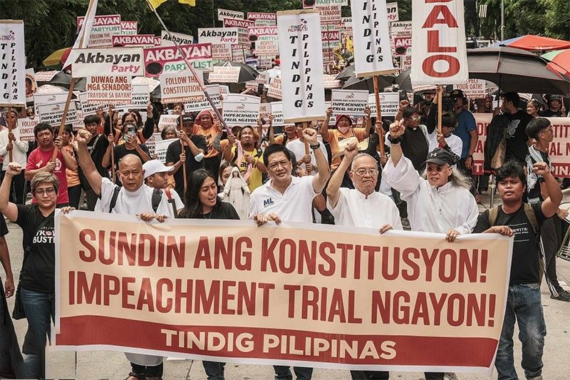 House sa Senado: Linawin bakit ibinalik impeachment complaint