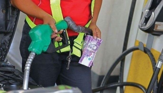 &acirc;As we face continued volatility in the global oil market, the Department of Energy is taking firm and proactive steps to protect the welfare of our people,&acirc; ani DOE Officer-in-Charge Sharon Garin nitong Martes.