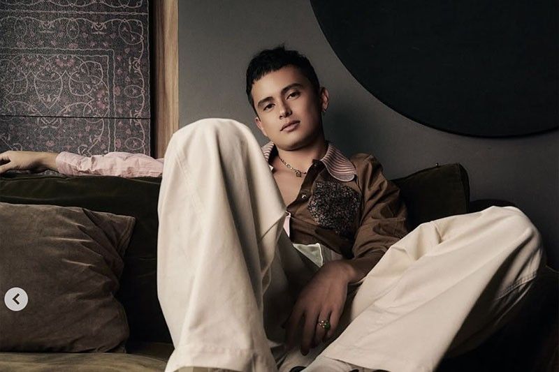 James, pasabog ang anniv celeb!