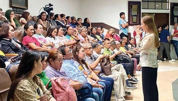 Mga manindahay nadismaya sa pag-aprobar sa Zoning Ordinance