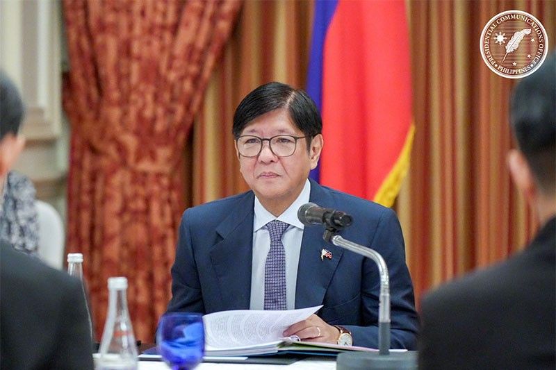 Marcos backs bank secrecy waiver for government execs