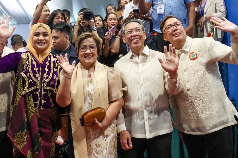 House neophytes De Lima, Diokno choose minority bloc