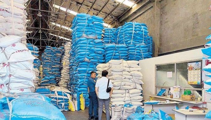 P38 million &lsquo;smuggled rice&rsquo; seized in Cebu