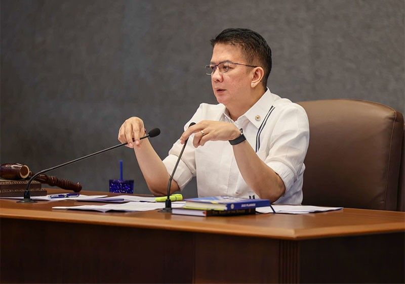 Escudero won’t inhibit from impeachment trial