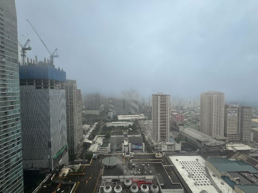 Babala: Malakas hanggang Napakalakas na Ulan sa Metro Manila at Luzon sa Susunod na 24 Oras Dahil sa Habagat