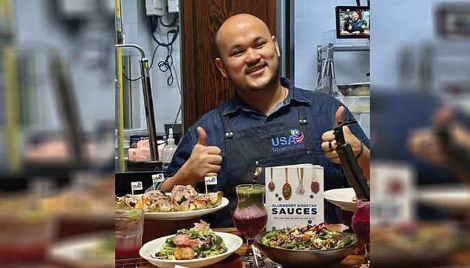 Chef Sonny Mariano&rsquo;s blueberry dishes are &lsquo;Khaiba&rsquo;