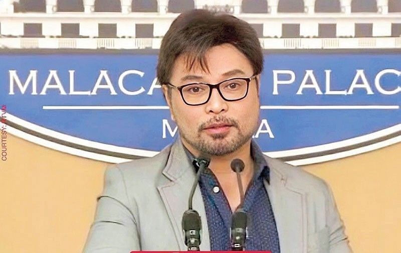 Ex-OWWA chief, 2 others face graft raps