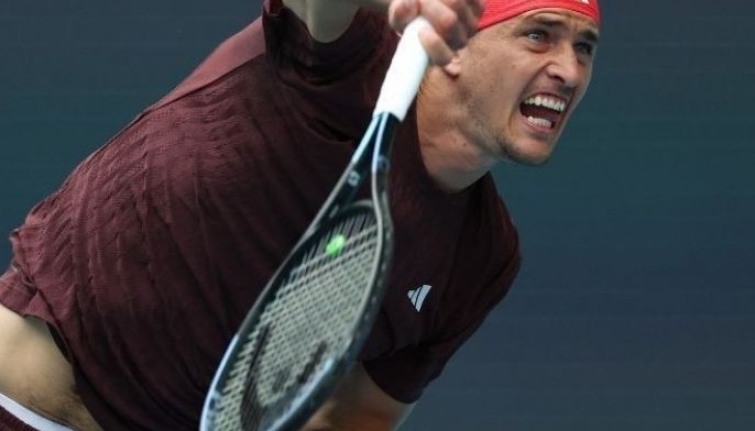 Zverev, Gauff sail on