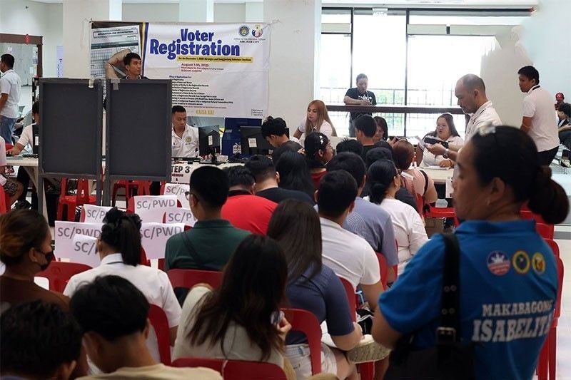 BSKE voter registration exceeds 2 million &acirc;�� Comelec