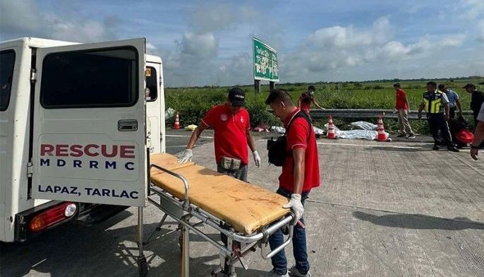 5 killed in Tarlac expressway road crash