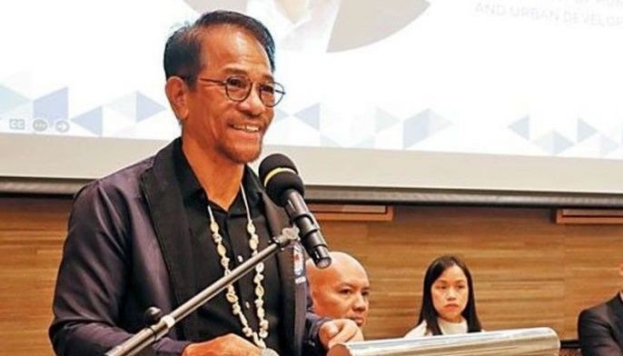 Marcos picks Acuzar to head Pasig River office