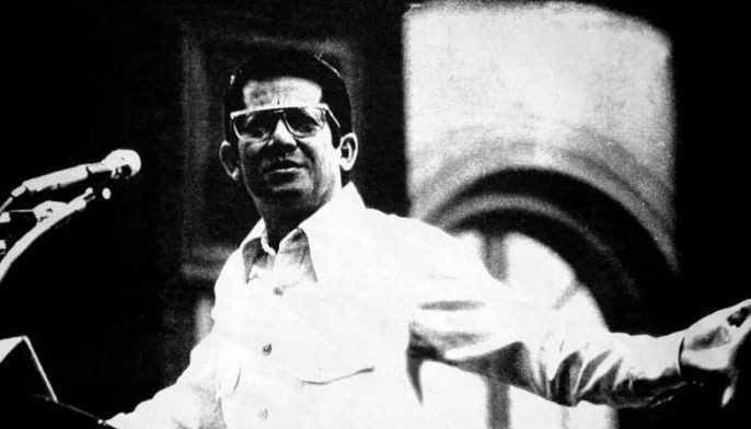 Ninoy Aquino, a staunch critic of dictator Ferdinand Marcos, fell to an assassin’s bullet, shortly after he arrived at the Manila International Airport (now the Ninoy Aquino International Airport).