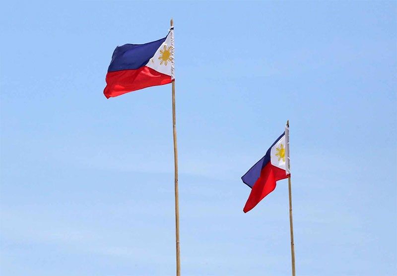 DILG to LGUs: Display Philippine flag