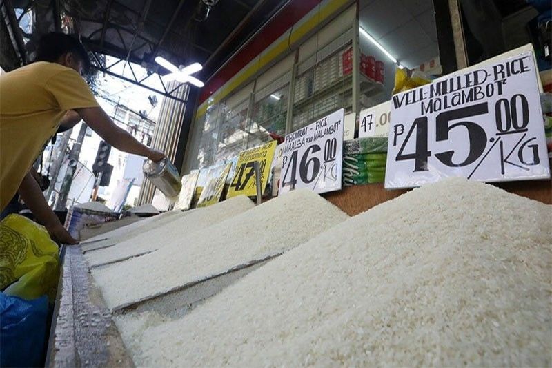 Consumer group urges review of rice tariff law