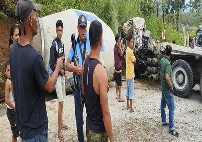 4 die in Davao vehicular mishap