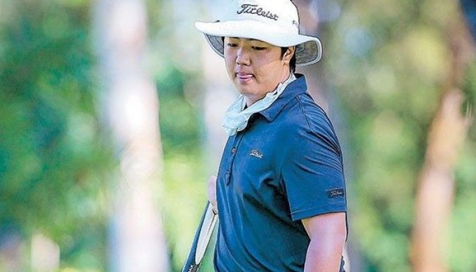 Ha, Jahns surge ahead; Kim pulls away