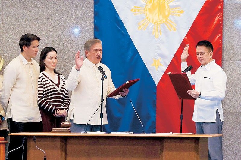 Senate dumps Escudero