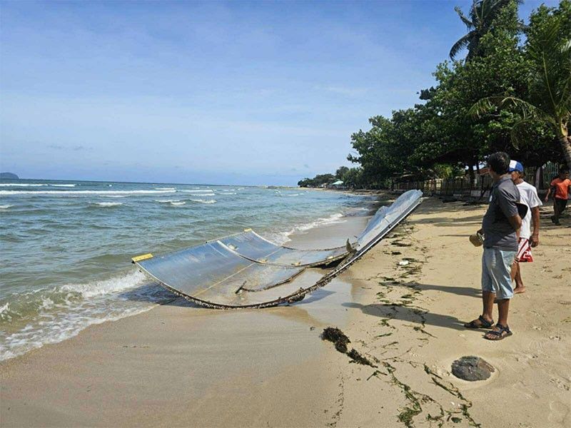 Rocket debris na hinihinalang mula sa China natagpuan sa Palawan