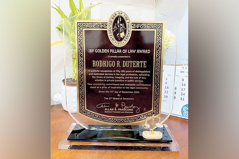IBP draws flak over award to Duterte
