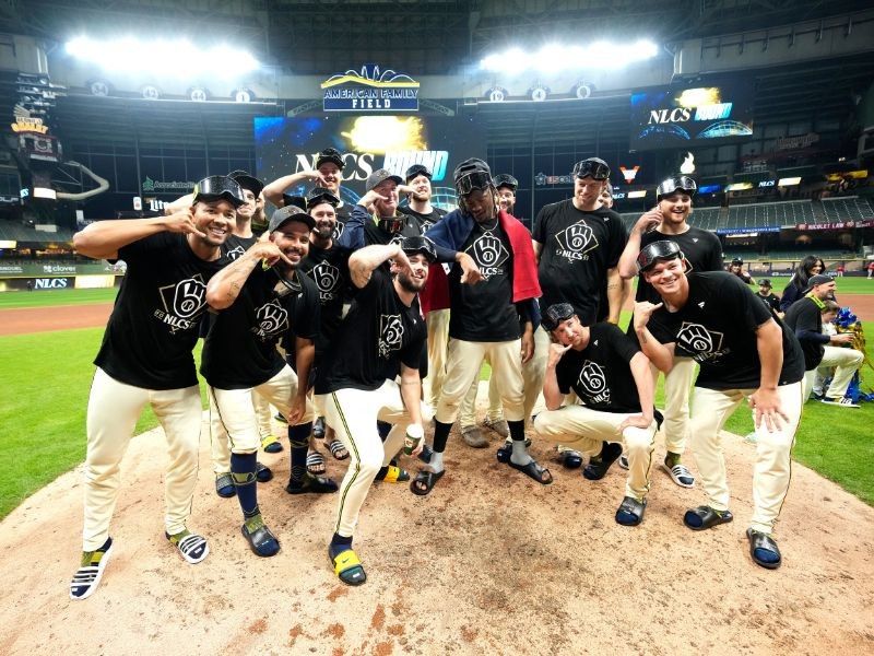 Brewers oust Cubs and will face Dodgers in MLB playoffs