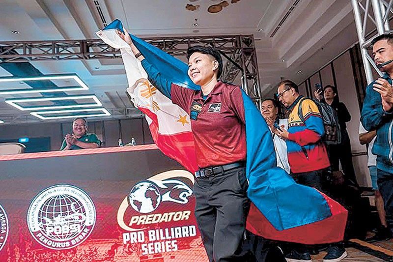 Centeno World Pool Queen anew