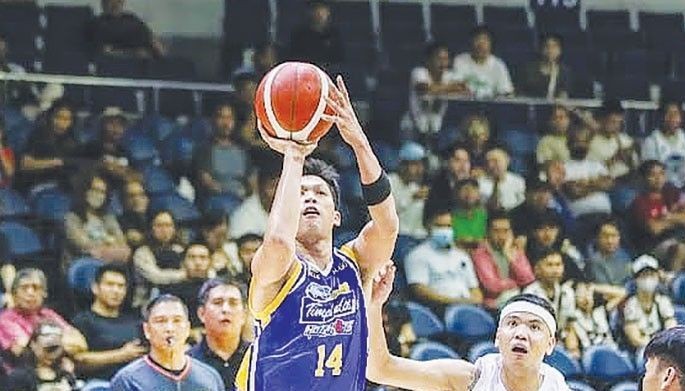 Hotshots diretso sa 2-0
