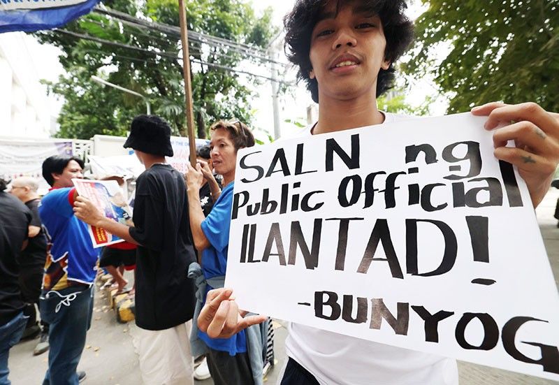 Sotto to make SALN public; other senators to follow