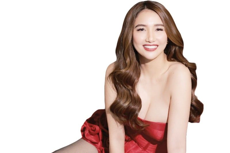 Faye, hindi kayang maghubad